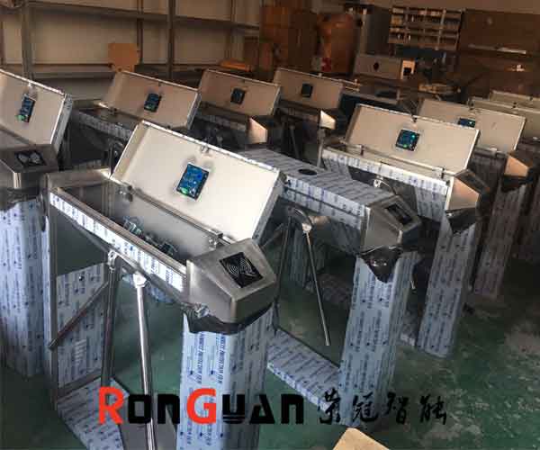 陵縣工地實(shí)名制系統(tǒng) 榮冠智能人臉識(shí)別設(shè)備引領(lǐng)質(zhì)量保障新風(fēng)尚